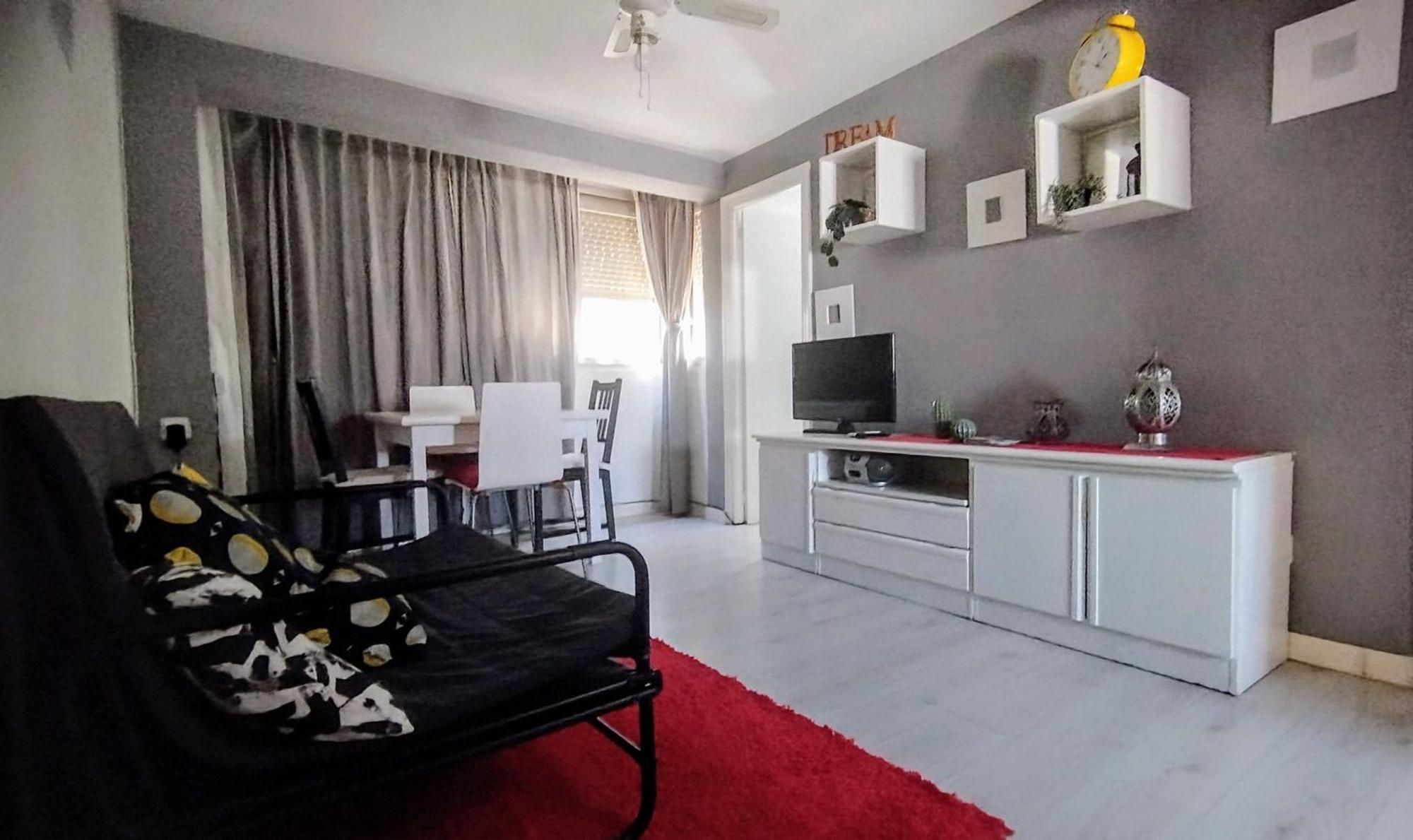 Apartamento 1 Dormitorio Y Salon Con Sofa Cama Bien Comunicado Con El Centro Севилья Экстерьер фото
