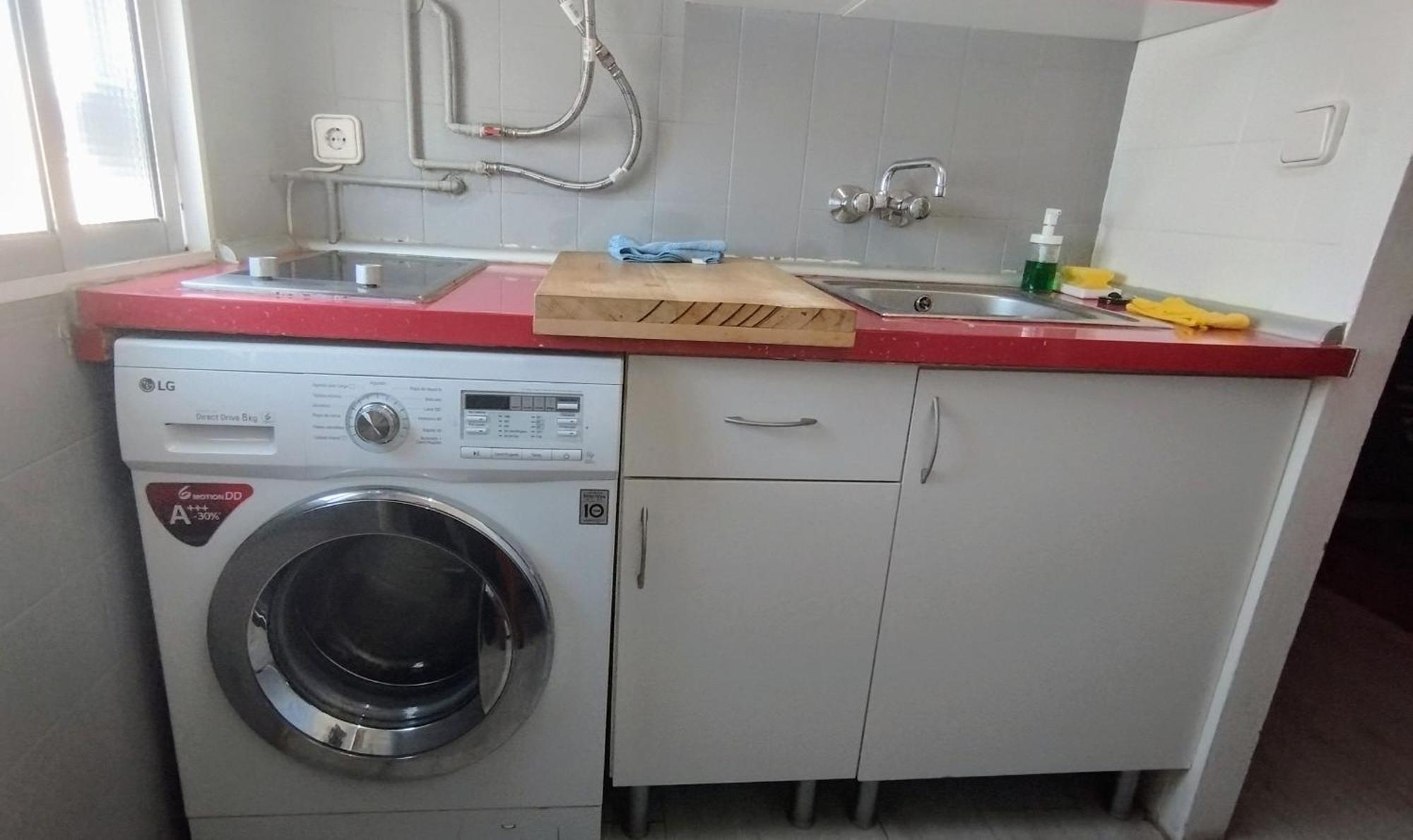 Apartamento 1 Dormitorio Y Salon Con Sofa Cama Bien Comunicado Con El Centro Севилья Экстерьер фото